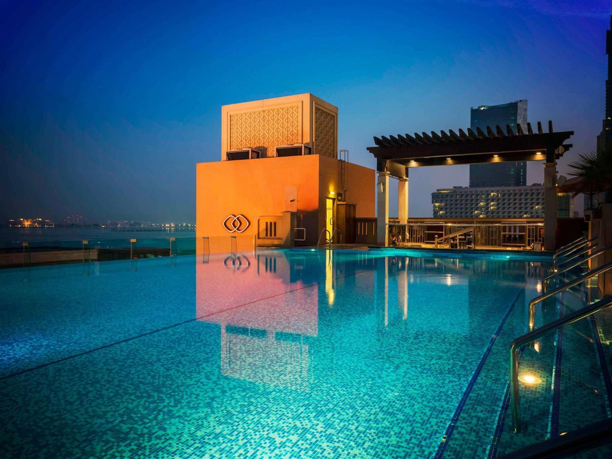 Sofitel Dubai Jumeirah Beach Exterior foto